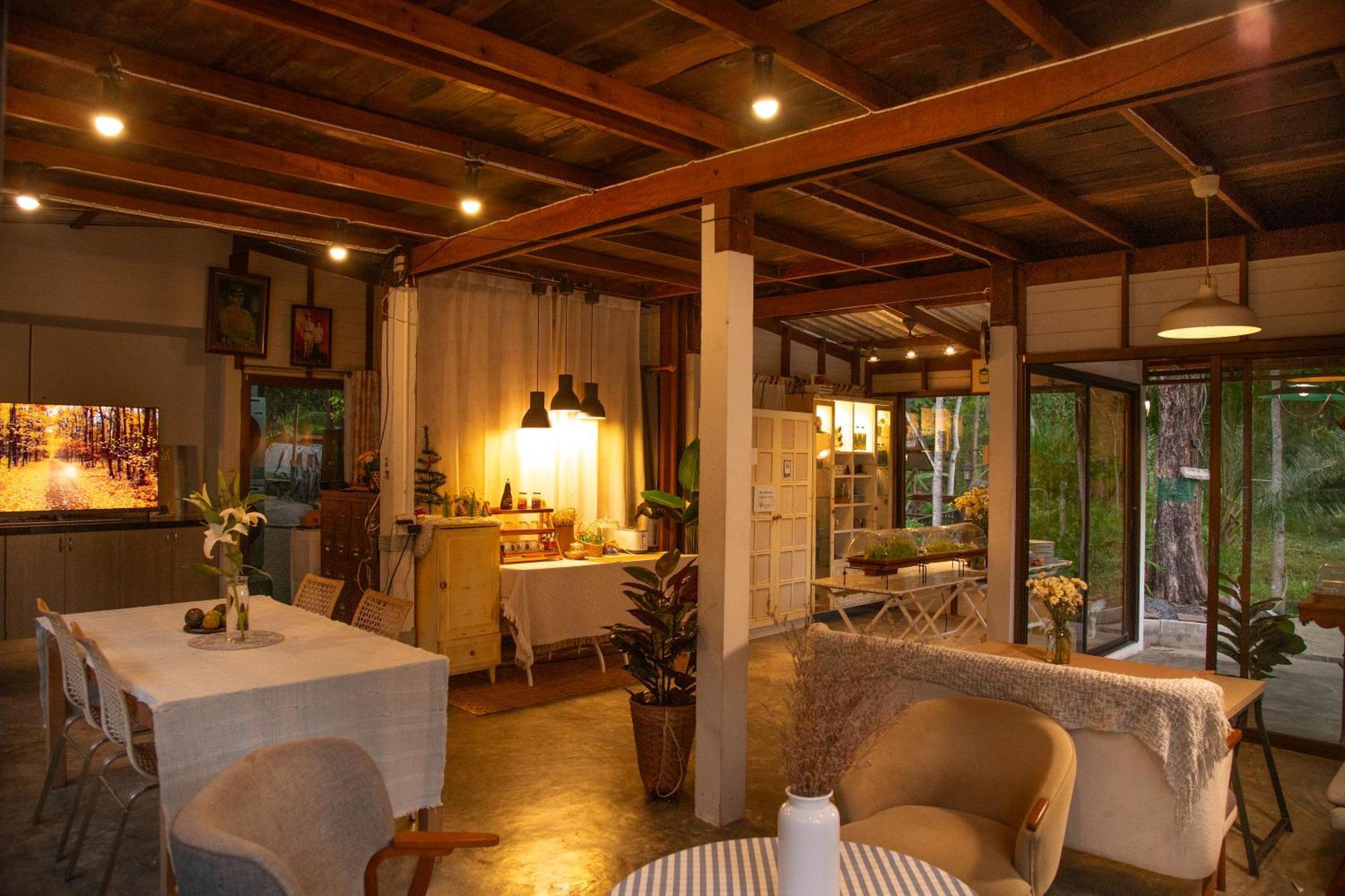 Holiday home วังภูไพร *